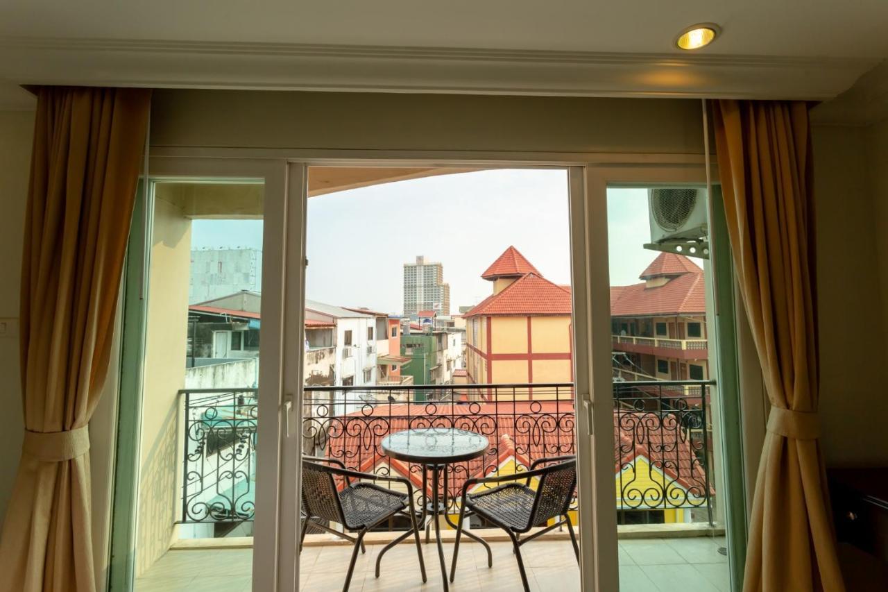 Ivory Palace Hotel Паттайя Экстерьер фото