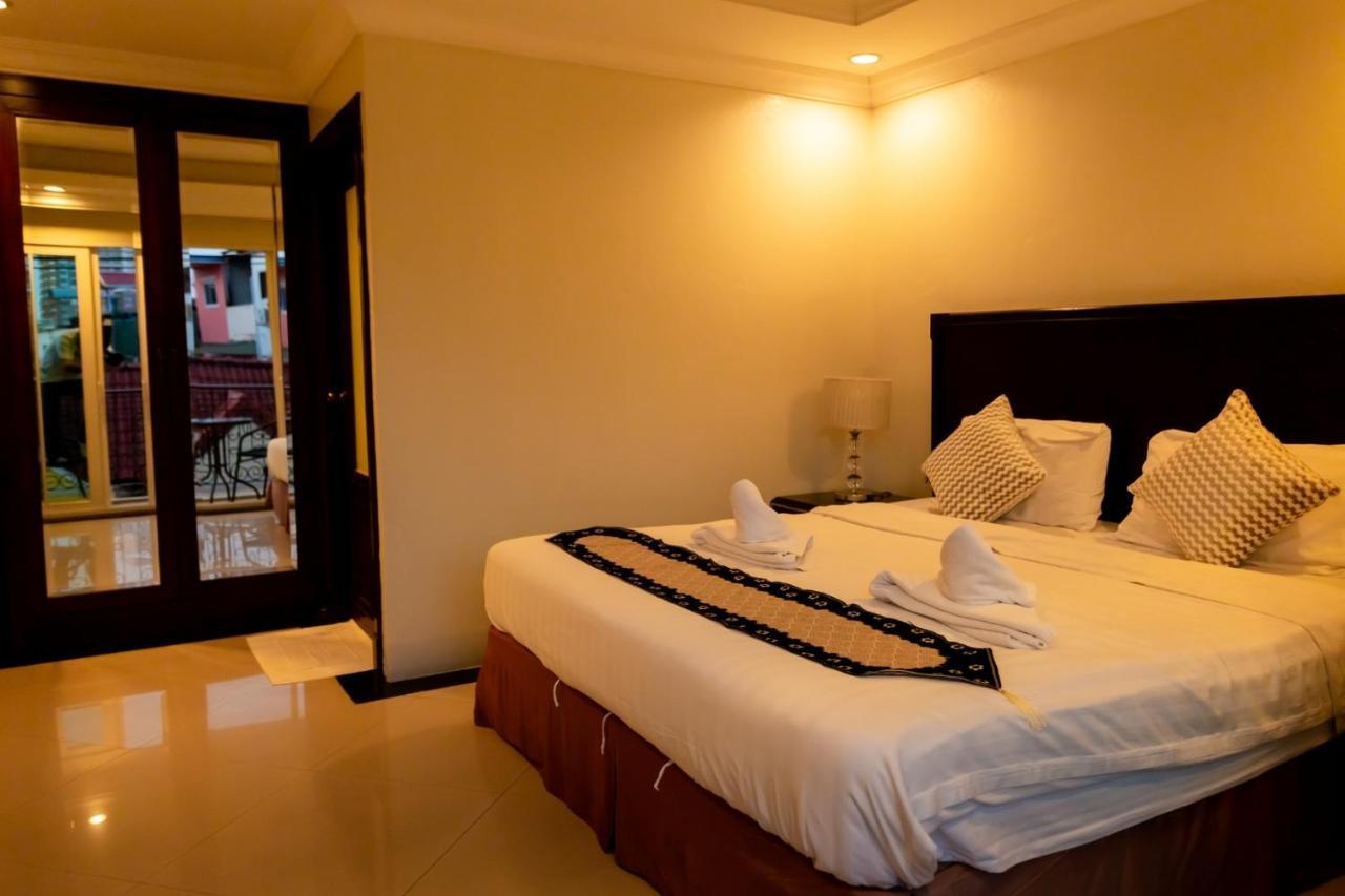 Ivory Palace Hotel Паттайя Экстерьер фото